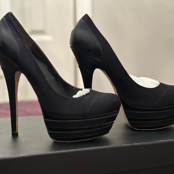 Heels Bebe 7 - Picture 1 of 4